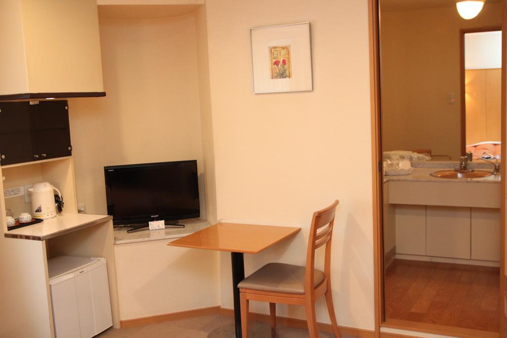 Hotel Le Botejour Nanba Osaka Bagian luar foto