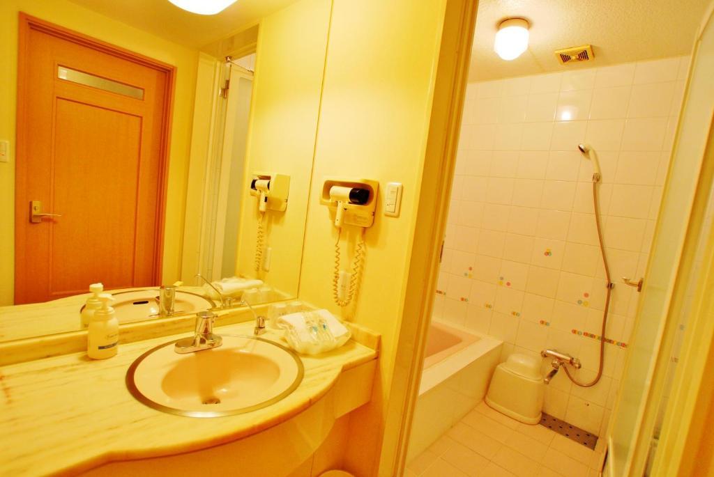 Hotel Le Botejour Nanba Osaka Bagian luar foto