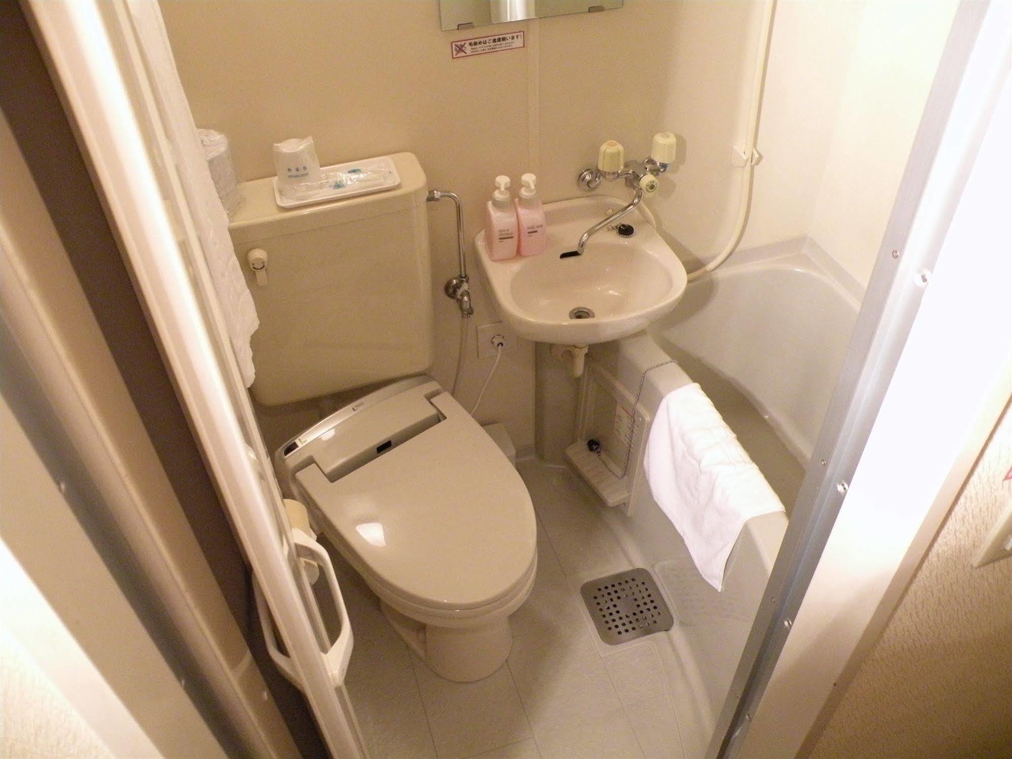 Hotel Le Botejour Nanba Osaka Bagian luar foto
